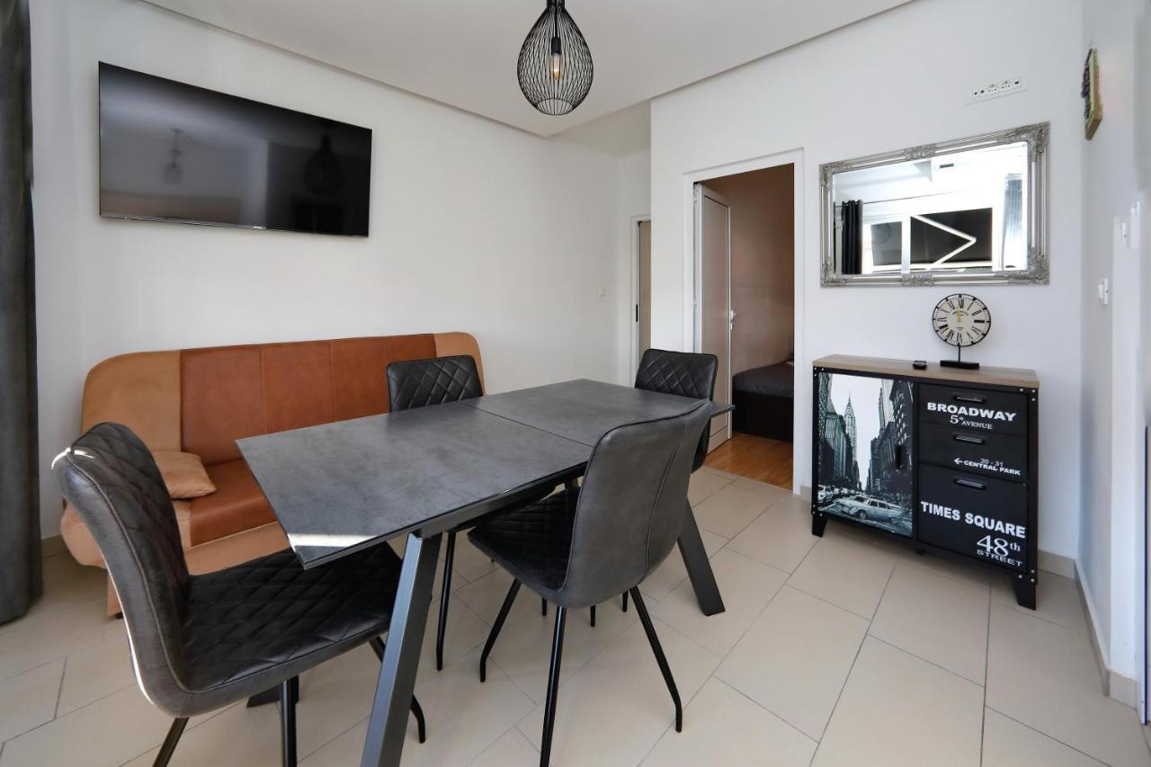 Apartments Neli Bibinje Exterior photo