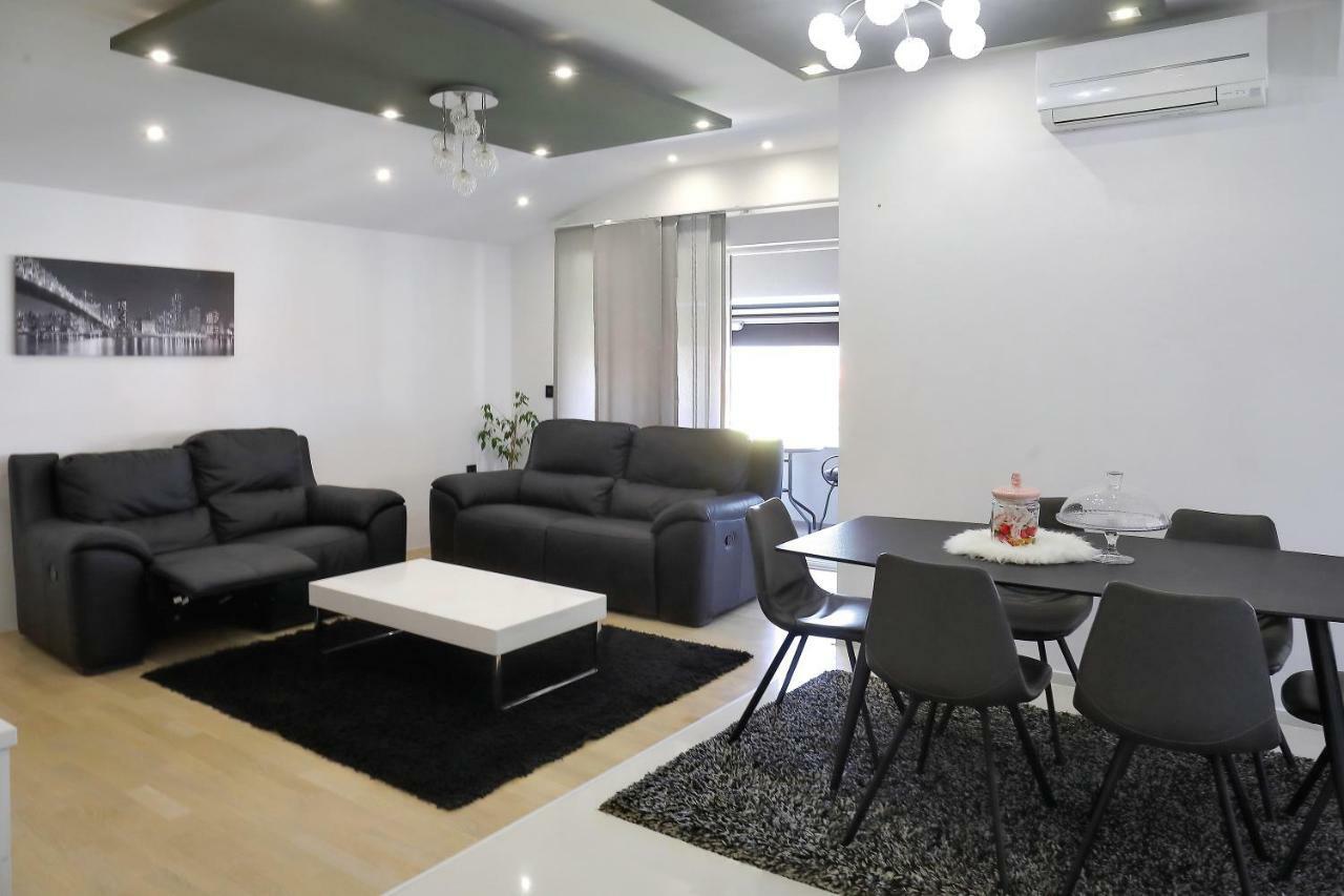 Apartments Neli Bibinje Exterior photo